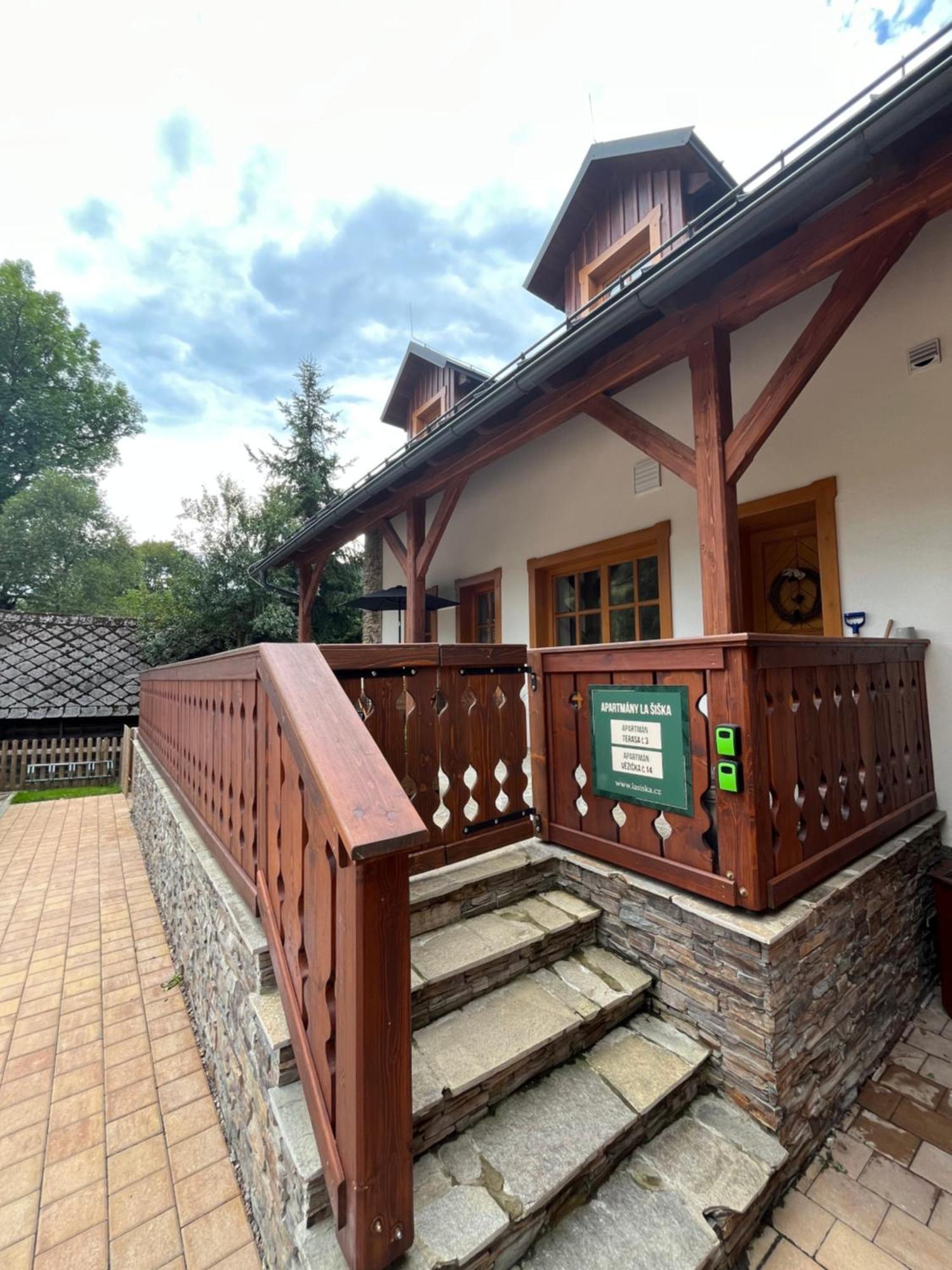 Vsetín Apartmany La Siska מראה חיצוני תמונה